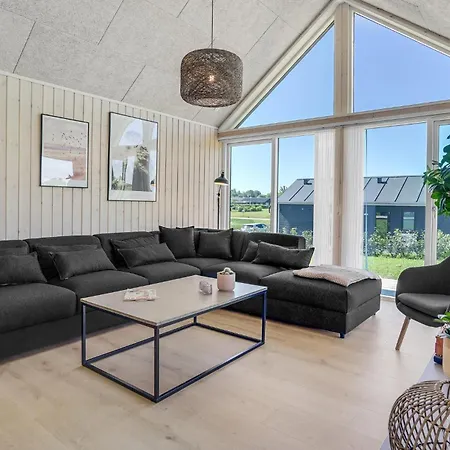 Feriehus 4 Bedroom In