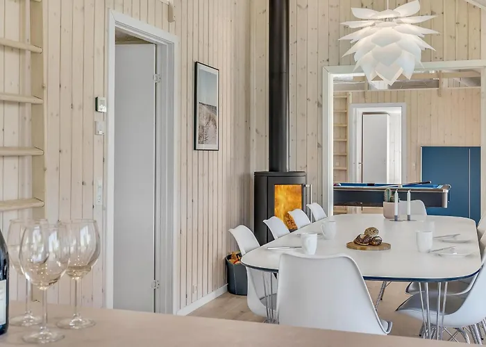 Сasa de vacaciones 4 Bedroom In *