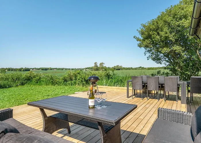 4 Bedroom In Сasa de vacaciones *